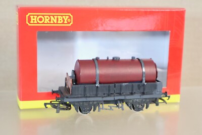 HORNBY R6712A BR OPEN WAGON with TANK LOAD oi