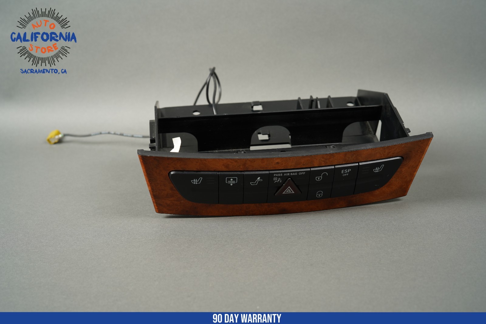 07-09 Mercedes W211 E320 E550 Front Dash Hazard Control Switch Panel OEM