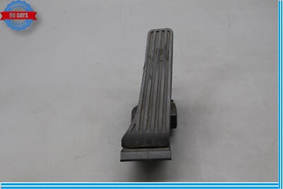 10-16 Mercedes E350 CLS550 Gas Accelerator Throttle Pedal 2043001104 Oem