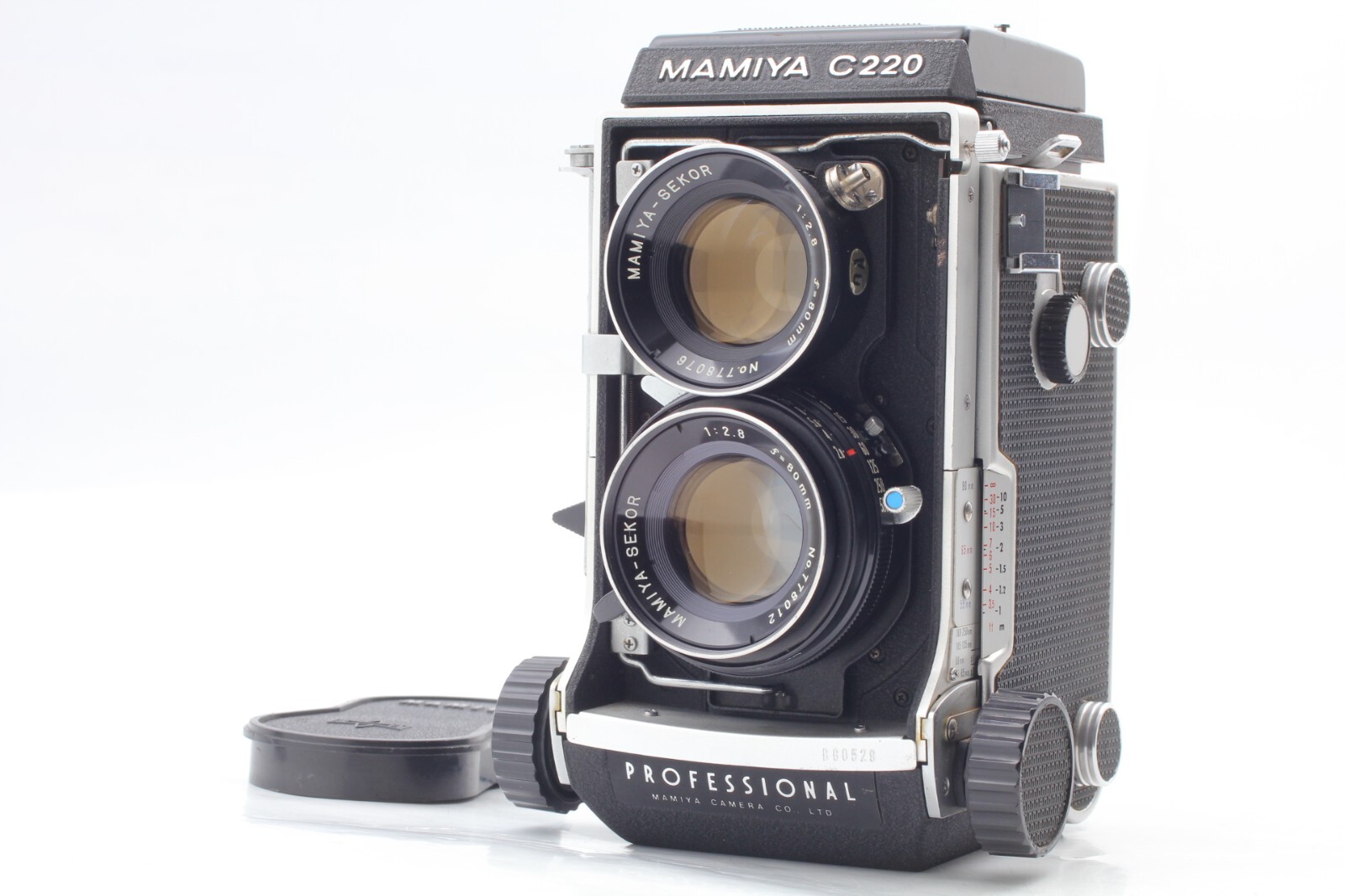 Mamiya C220 Pro TLR Film Camera + 80mm F2.8 Blue Dot Lens