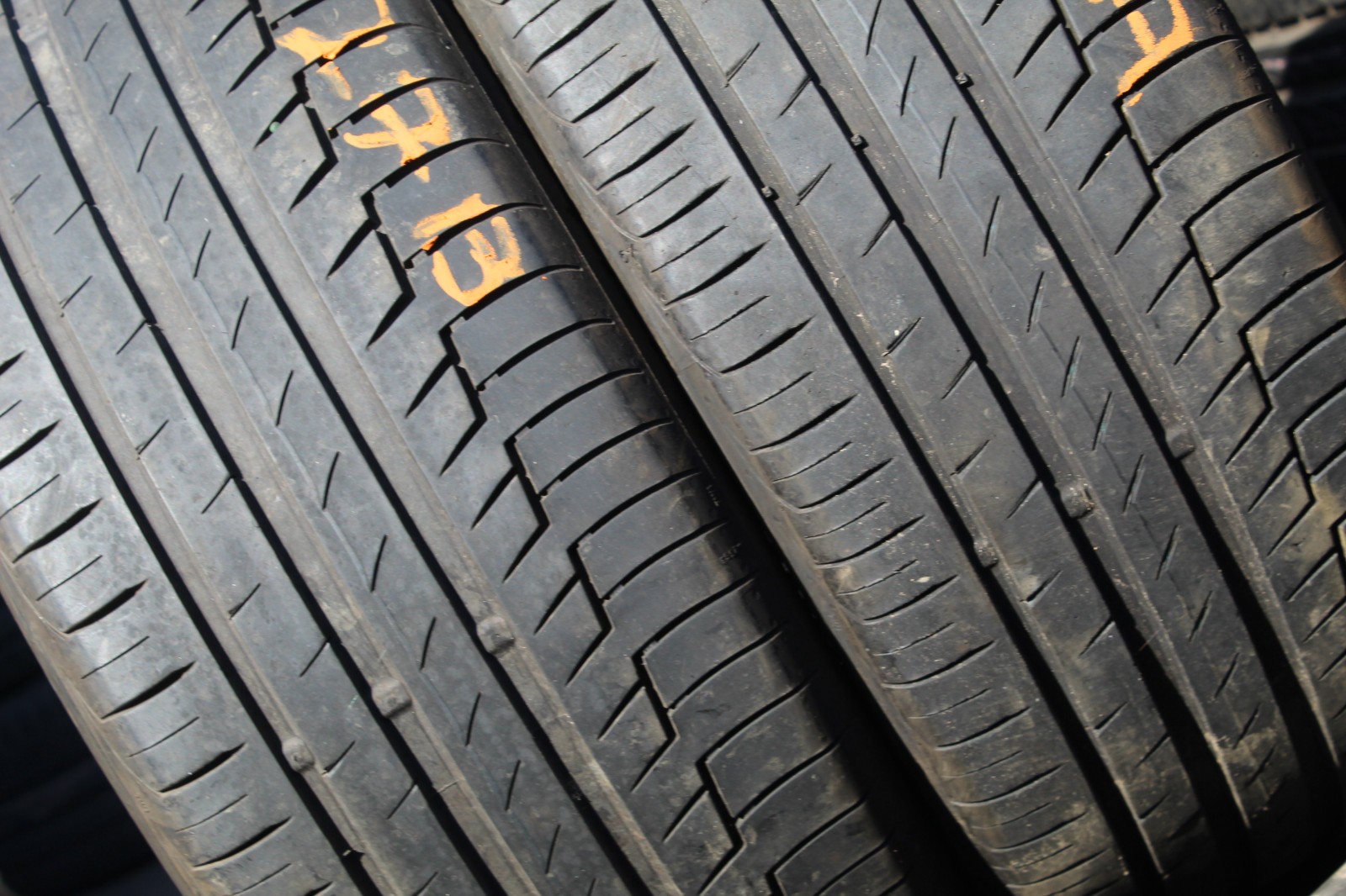 225 45 17 Continental, PC 6, 91Y&W, x2 A Pair 5.5mm (F1_tyres) FO L3727