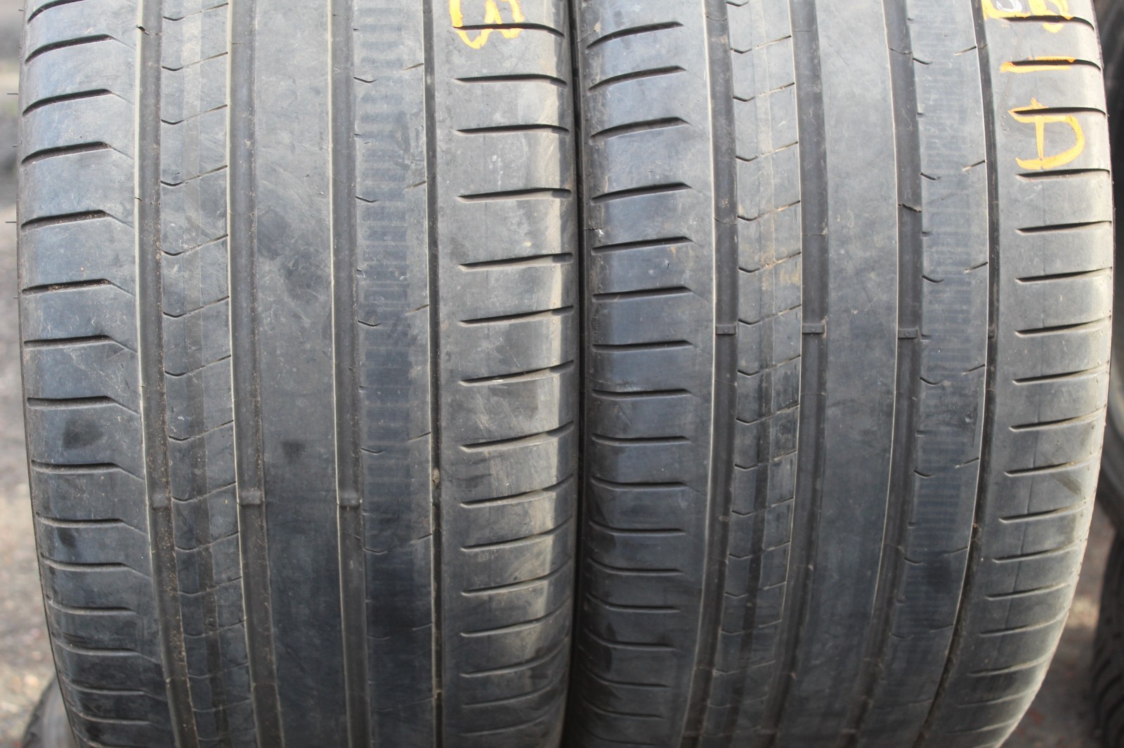 275 30 20 Pirelli, RunFlat, MOE, Star, 97Y, x2 A Pair 5.0mm (F1_tyres) L3881