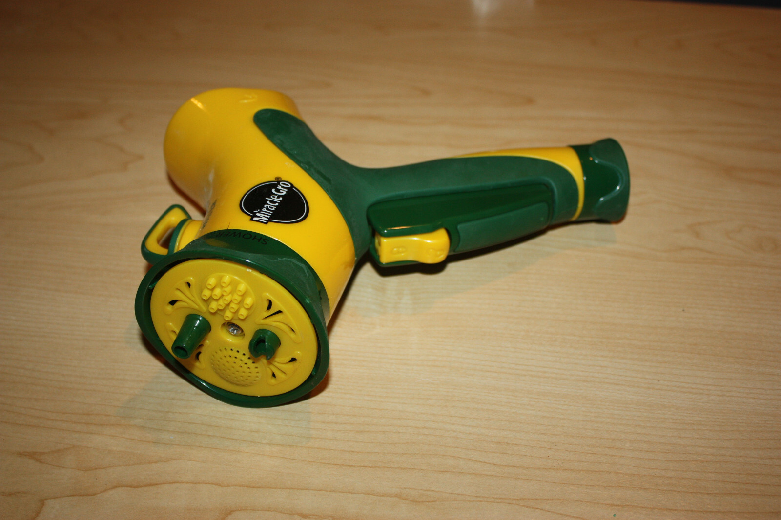 Miracle Gro Liquid Fertilzer Sprayer