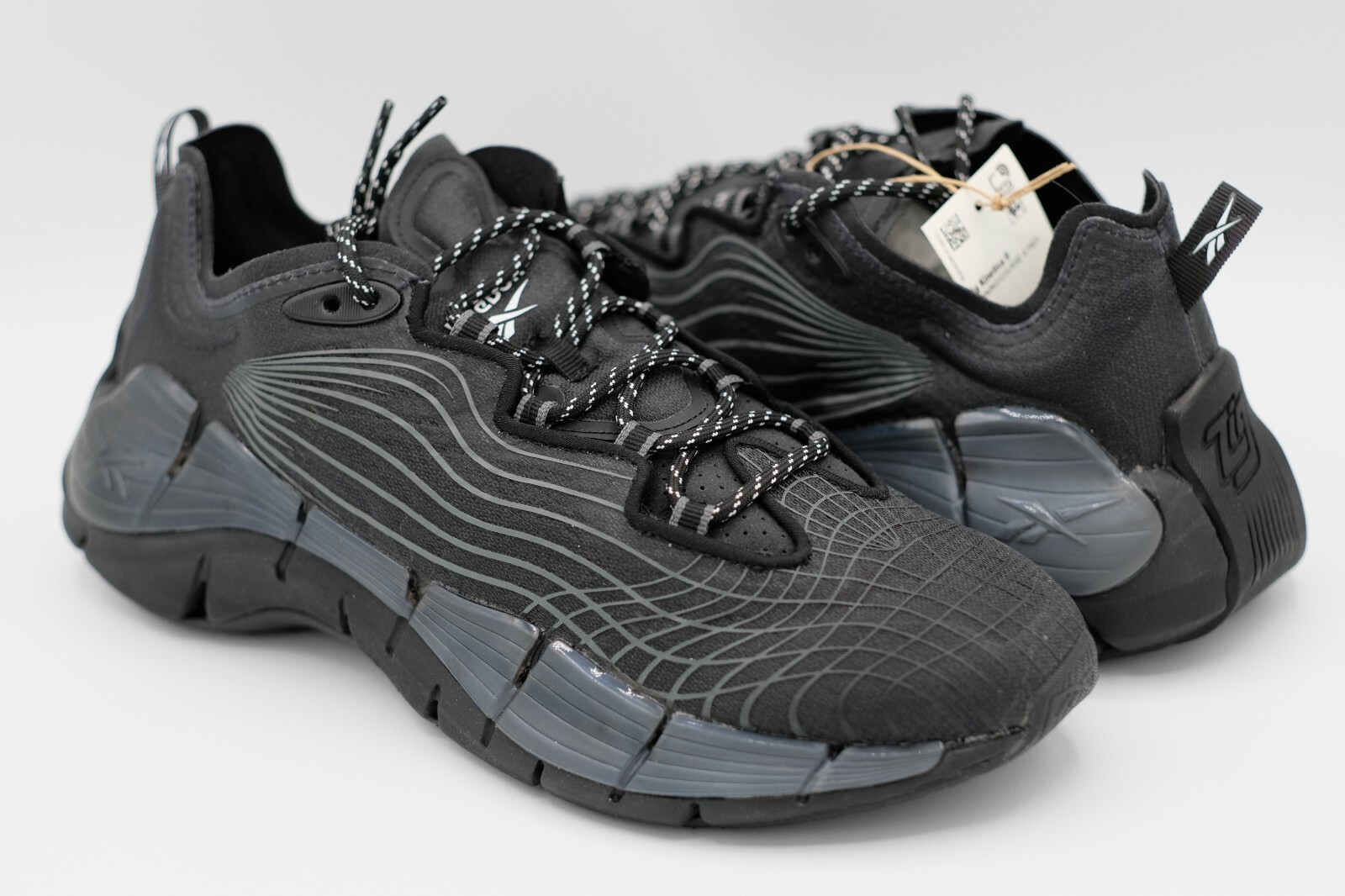 New Reebok Zig Kinetica ll FX9340 US size 8.5 shoes: купить с доставкой из  США, цена 7 646 руб - (294671822160)