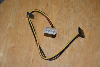 ASUS, MSI 4-Pin Male Molex to 15-Pin Female SATA Power 12'' Sleeved Adapter Cable