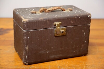 Vintage tool box chest leather handle carry case jewelry box with lock no key