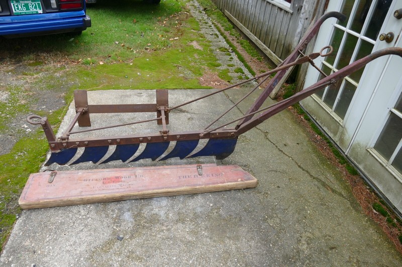 antique primitive Gifford & wood Co. Ice King horse drawn
