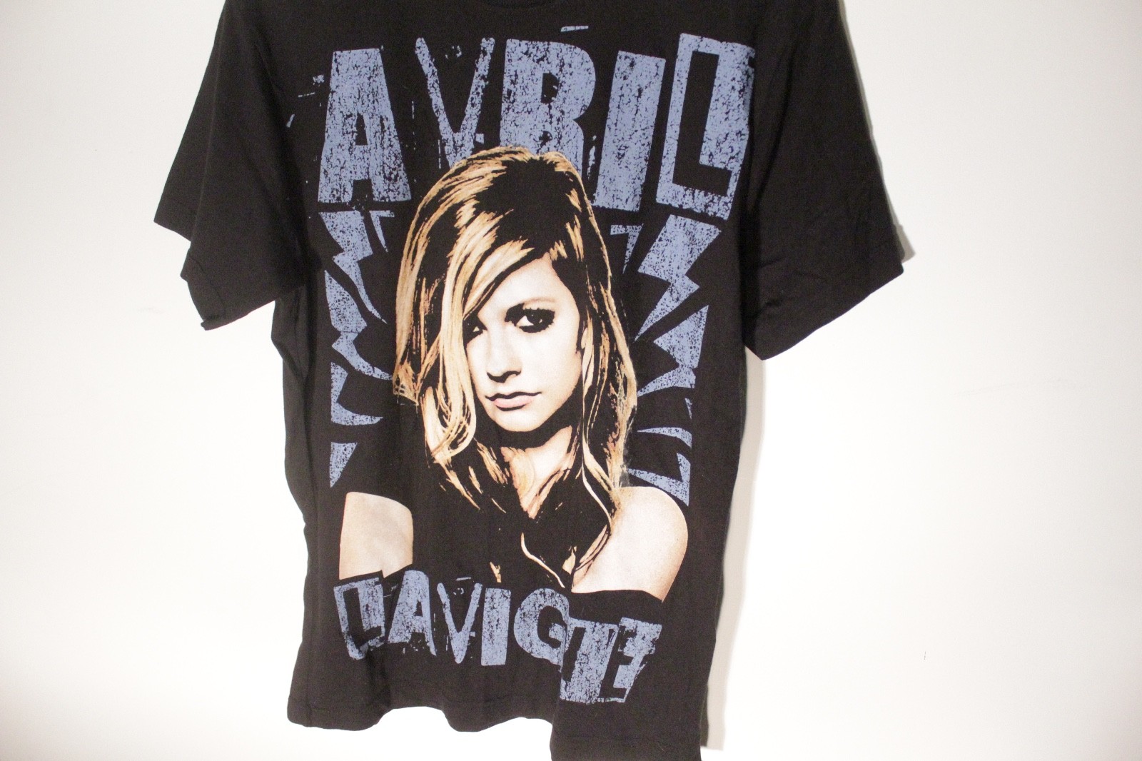 Rare Avril Lavigne Canadian Black Star Concert Tour 2011 T-Shirt Size Large