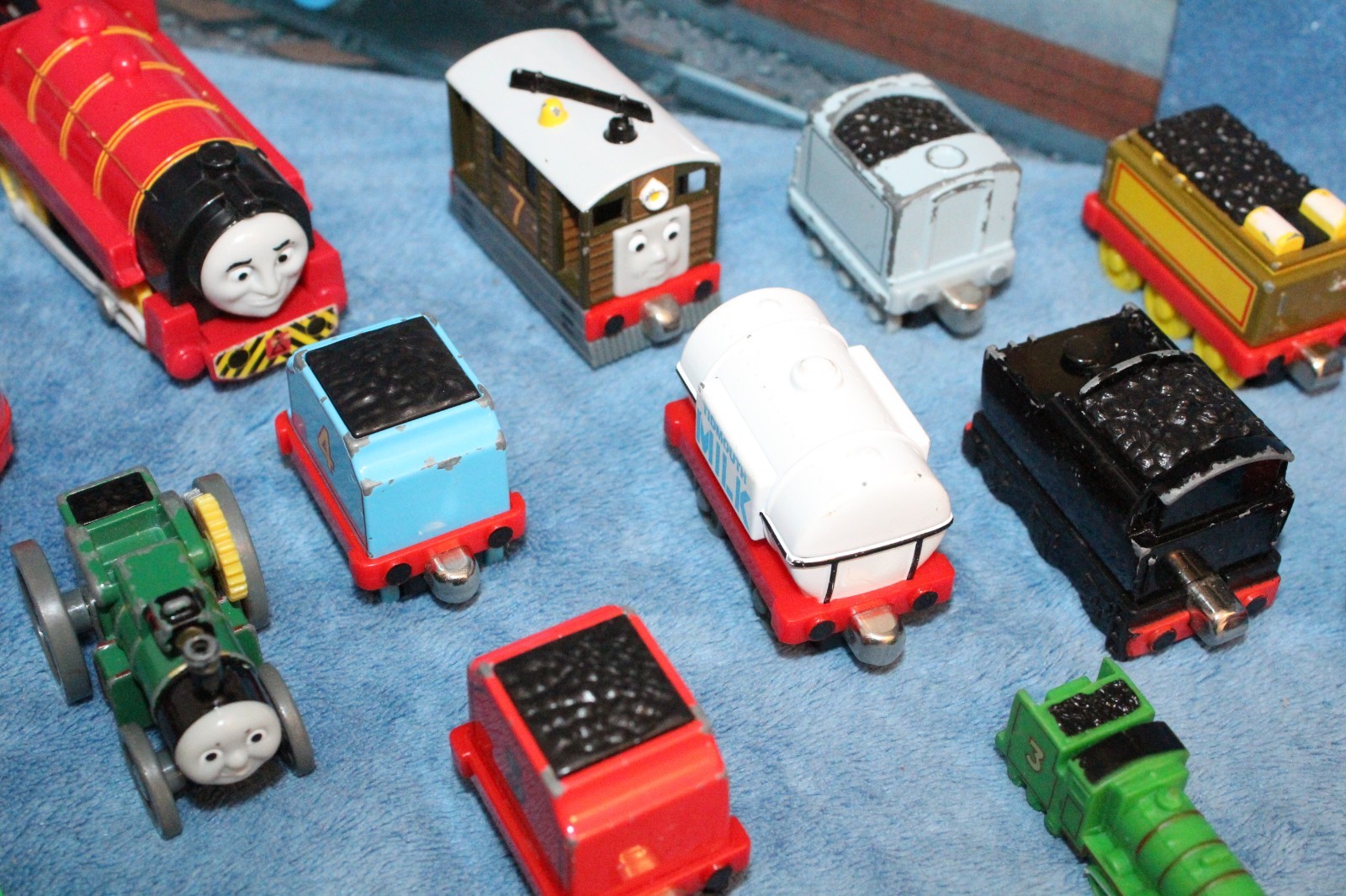 Lot of 14 Thomas the Tank Engine Cars incl Diecast and Book