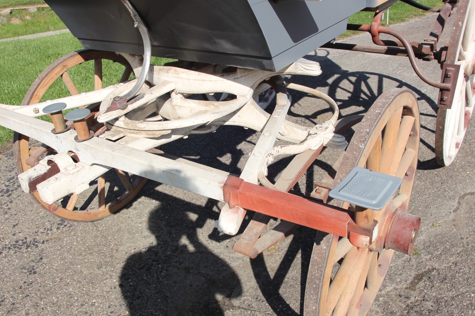 Horse Drawn Brewster Roof Seated Break Sleigh Buggy Wagon Carriage Cart Antique