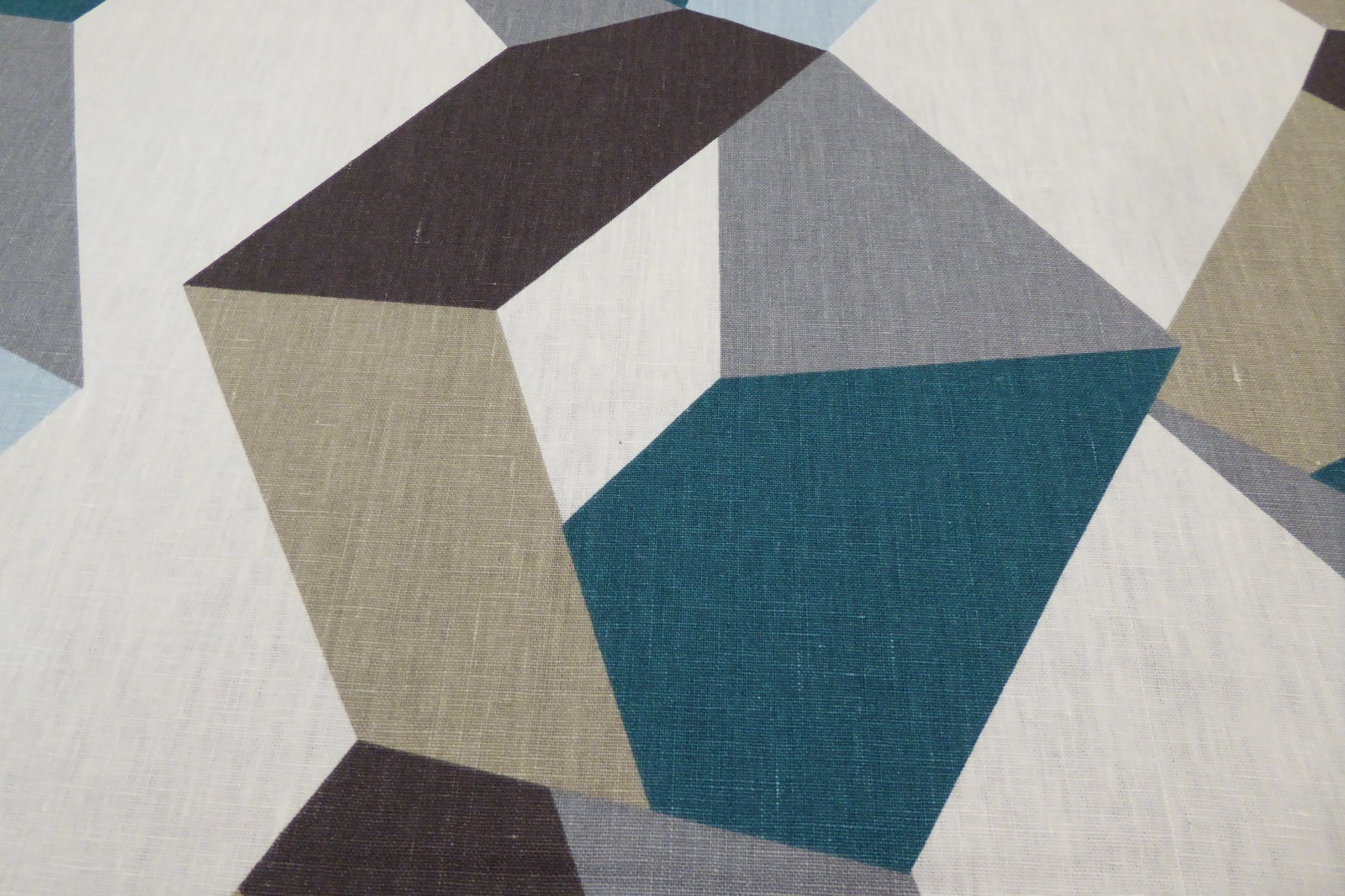 Kravet Urbantwist .635 Teal Designer  Linen Fabric Modern Geometric Abstract