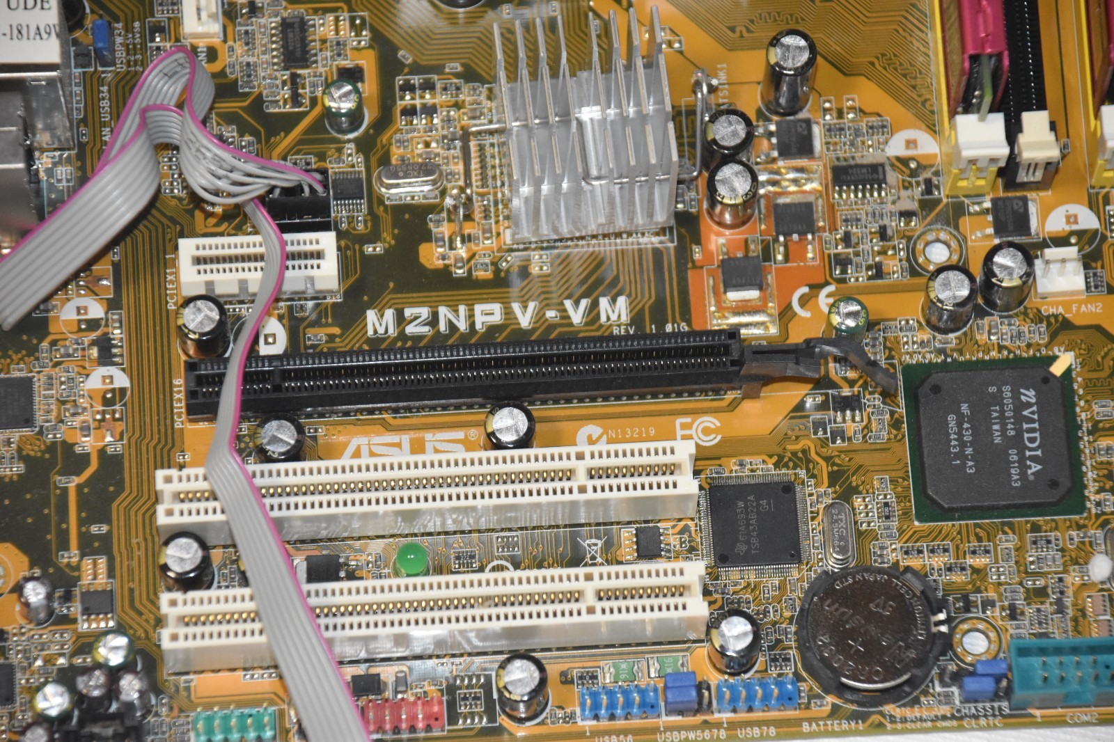 ASUS M2NPV-VM Motherboard with AMD Athlon 64 3800+ 2GHz CPU & Adata 4GB RAM