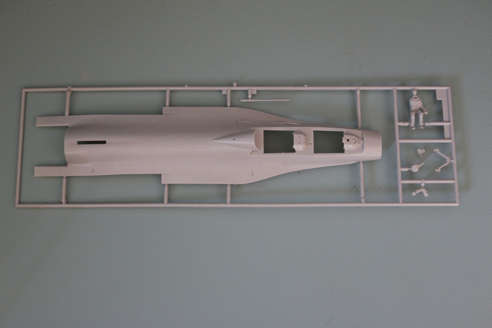 Hasegawa 1/48 General Dynamics F-16 (A-F) Fighting Falcon Hasegawa 1/48 General Dynamics F-16 (A-F) Fighting Falcon
