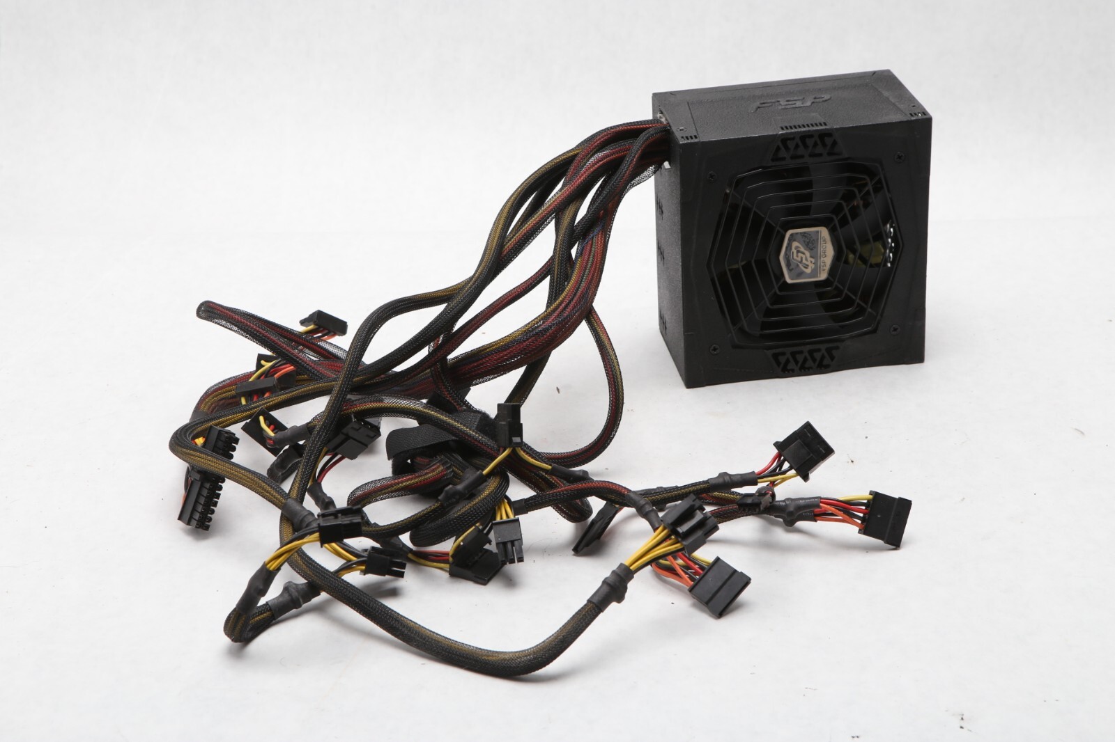 ＦＳＰ６００Ｗ✖ＳＦＤ－３２１Ｆ✖ＤＲＷ－２４Ｄ５ＭＴ SUPER FLOWER 600W PCIe 5.0 / Gen 5 12VHPWR PSU Cable-Black