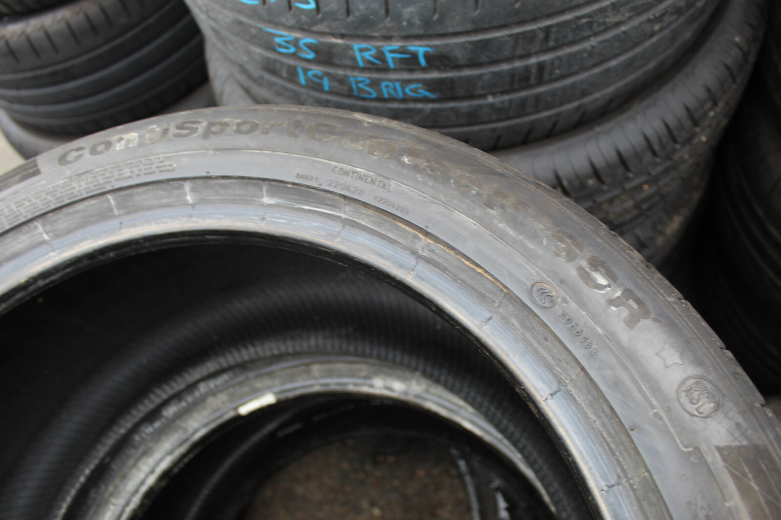 315 35 20 Continental, CSC 5, RunFlat, XL, 110W x2 A Pair 5.3mm (F1_tyres) L2445