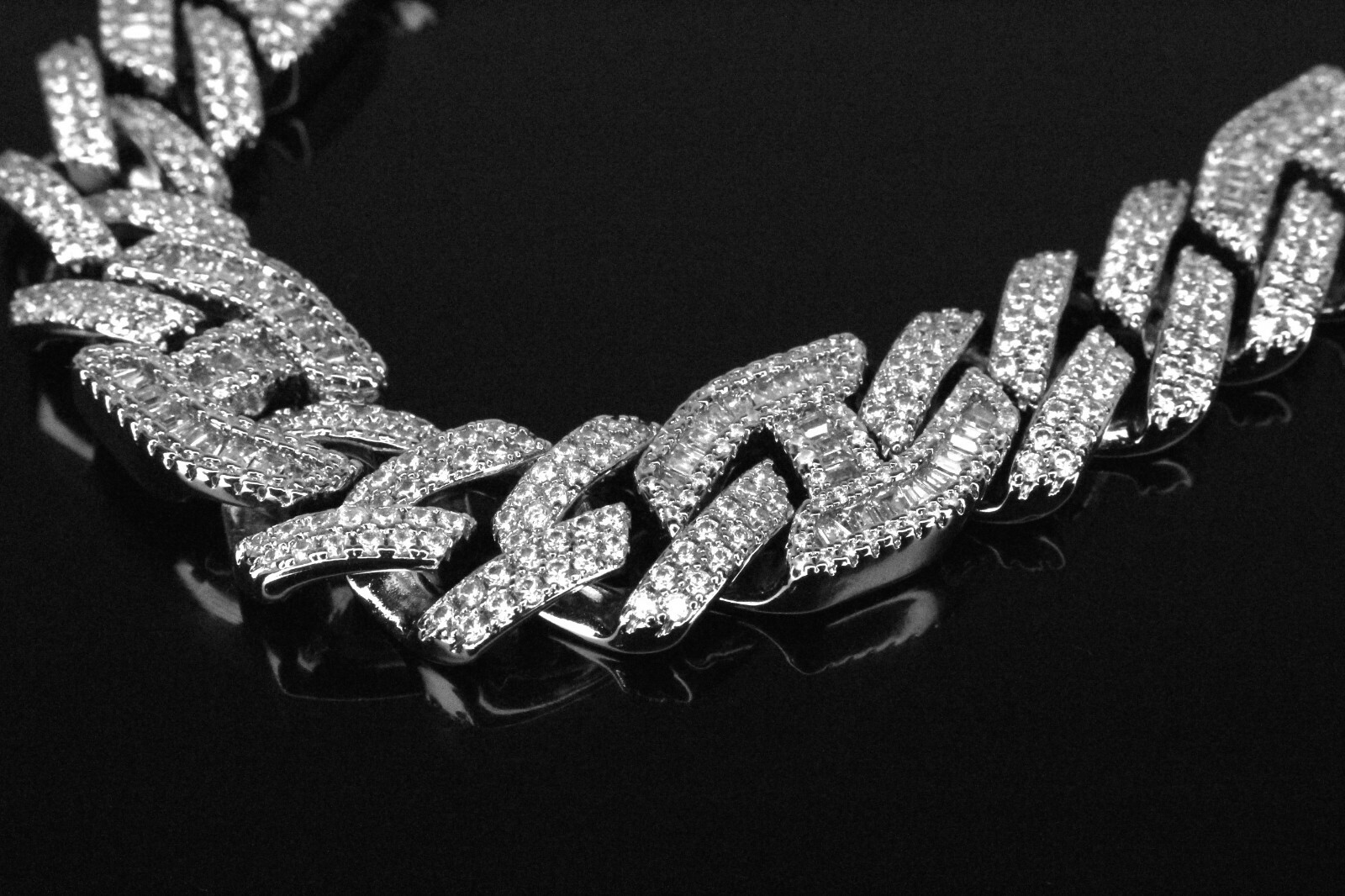 Pre-owned Line Custom 14mm Cuban Prong 20ct Vvs1 Lab Sim. Diamonds Chain Necklace In White/colorless