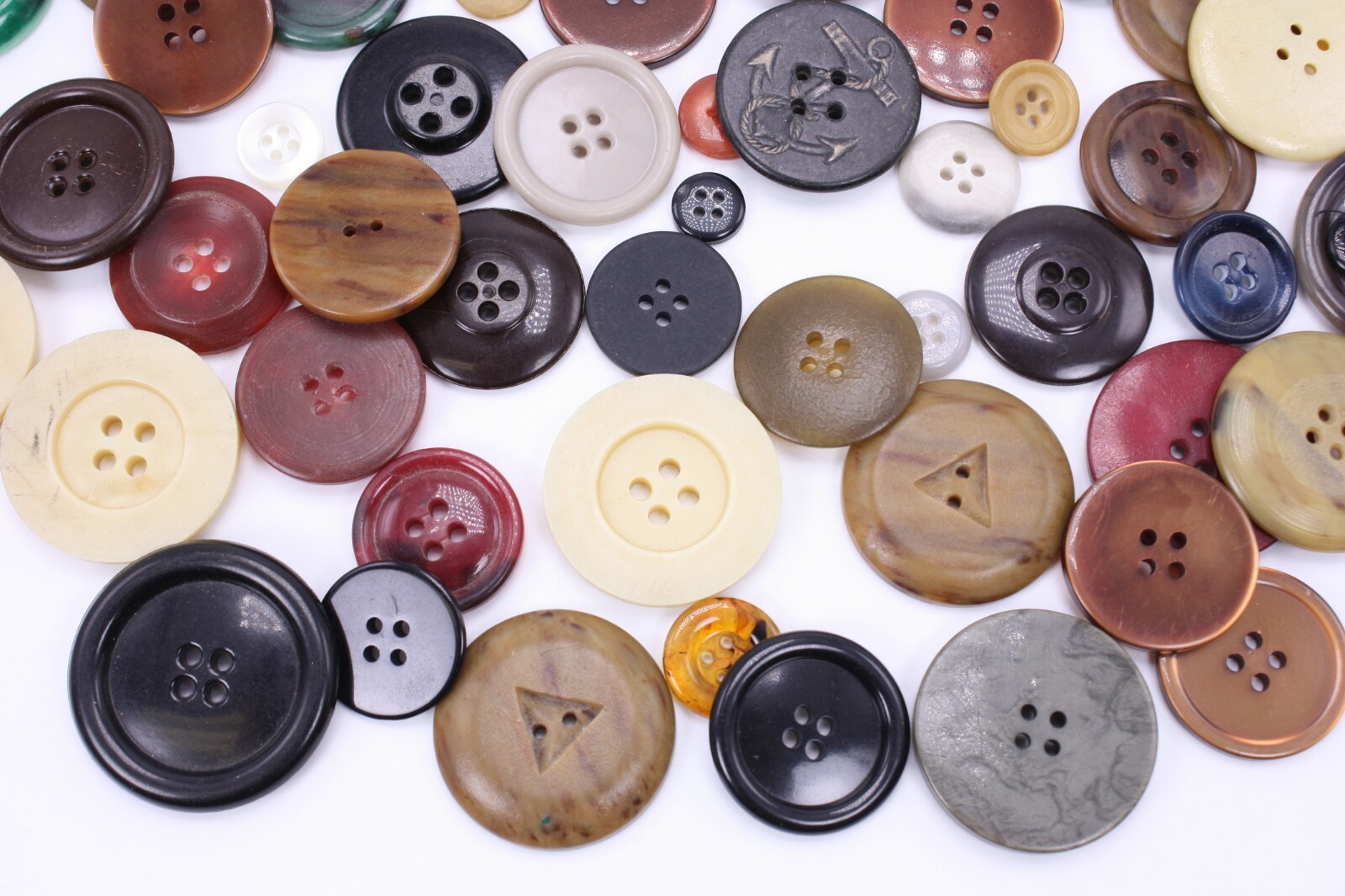 Lot 106 Vtg Antique Mixed Four Hole Plastic Work Coat Shirt Pants Buttons