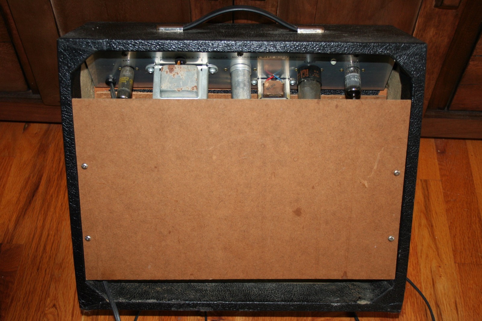 Airline Amp Vintage 60's Great Little Amp