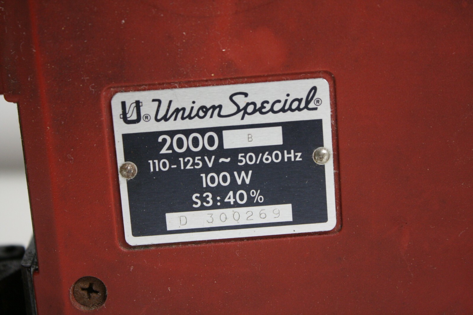 Vintage Union Special Model 2000B Portable Bag Closing Sewing Machine