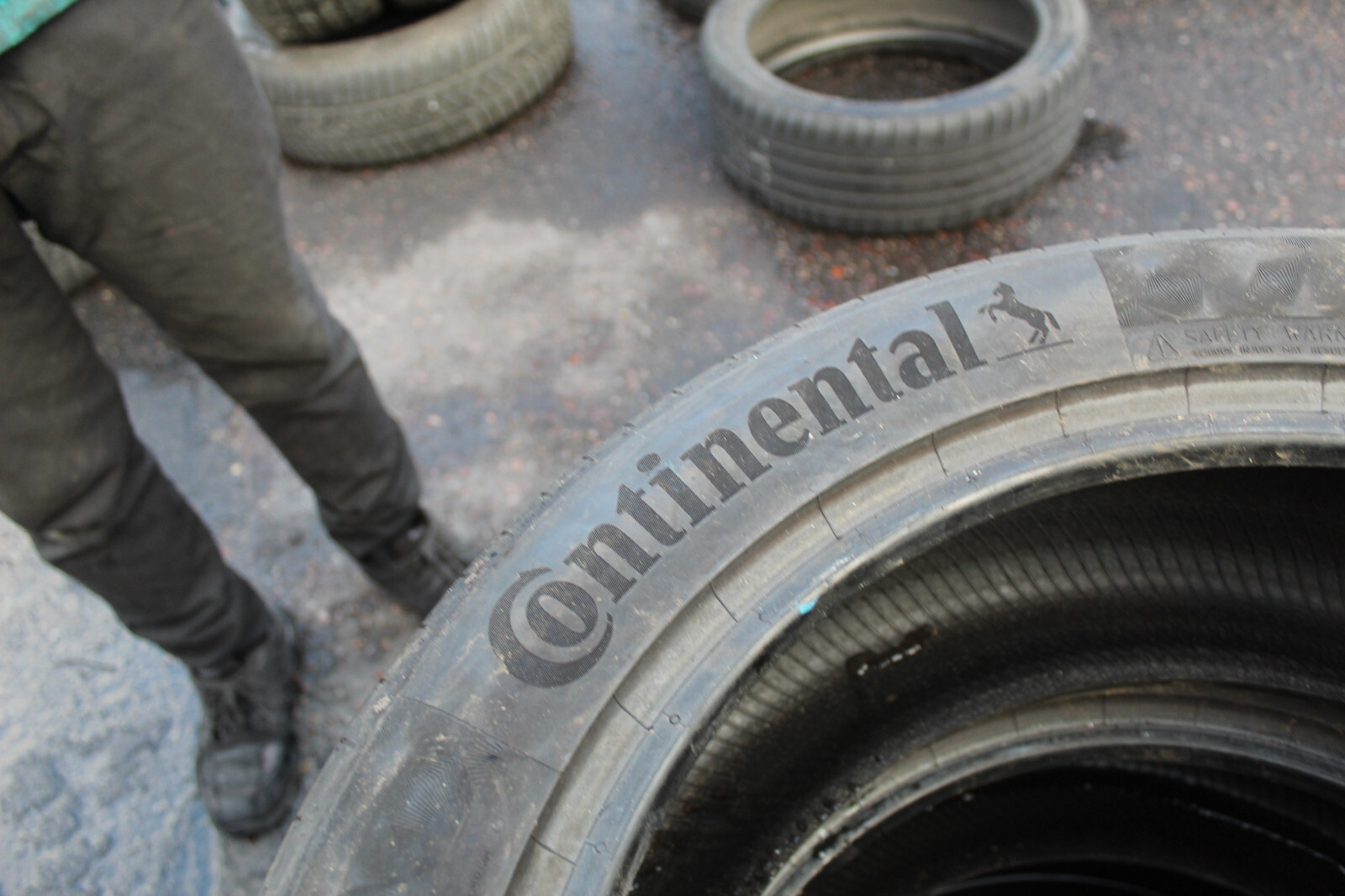 255 45 19 Continetal, PC 6, XL, 103Y, x2 A Pair 7.0mm (F1_tyres) L2144