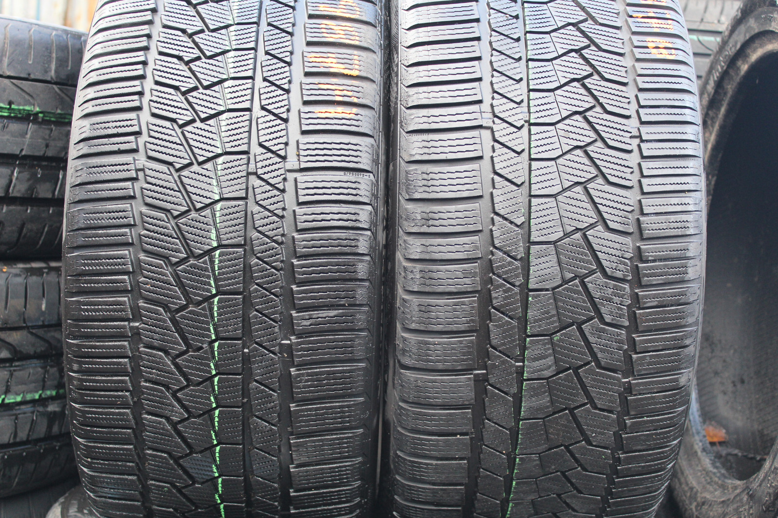 295 35 21 Continental, Winter, M+S, XL, 107V, x2 A Pair 7.0mm (F1_tyres) L2987