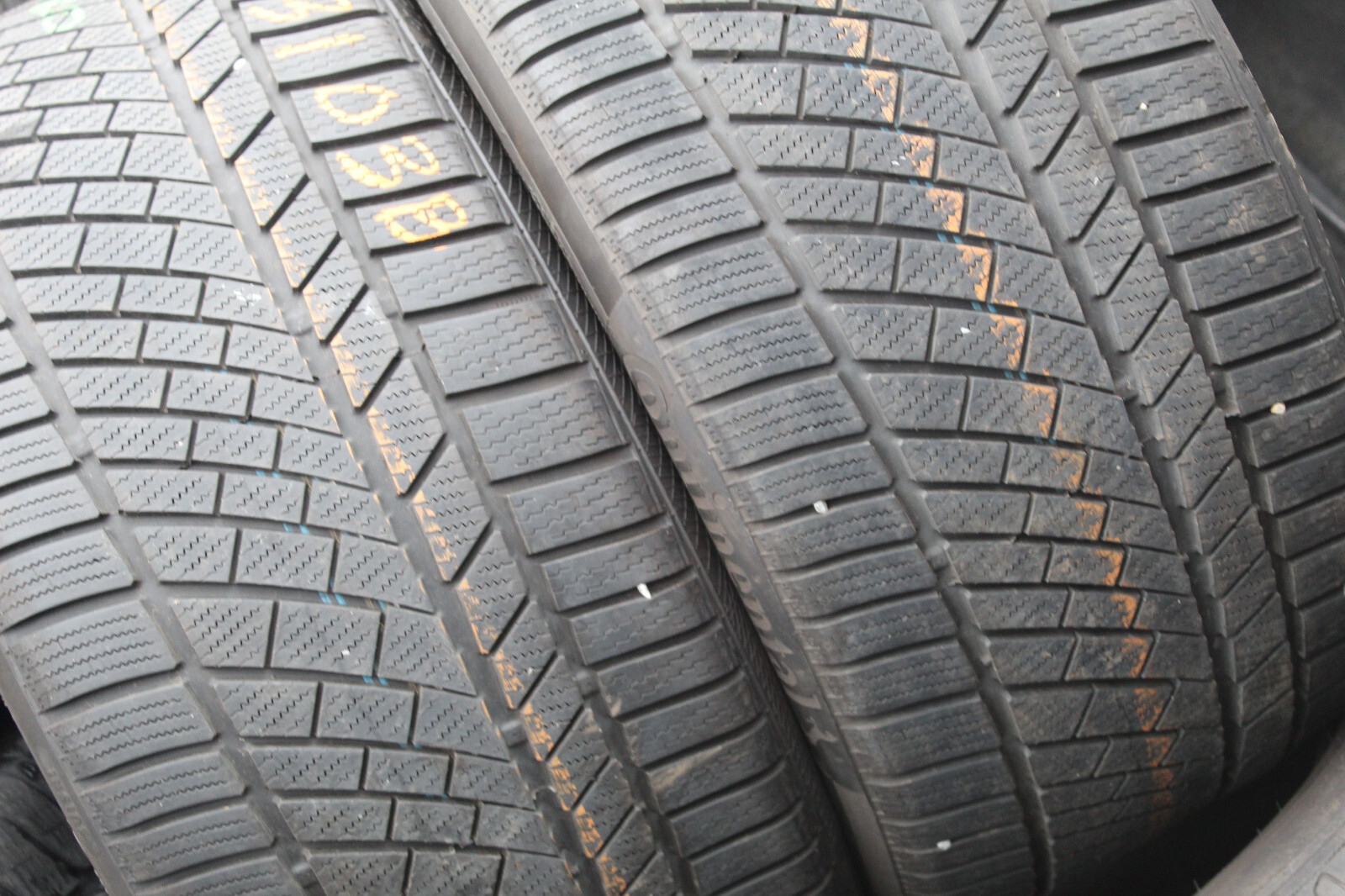 275 30 20 Continental, Winter, XL M+S RO1, 97W, x2 A Pair 6.5mm (F1_tyres) L3103