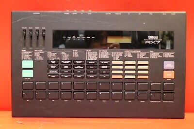 USED YAMAHA RX7 Digital Rhythm Programmer Drum Machine RX 7 U1863