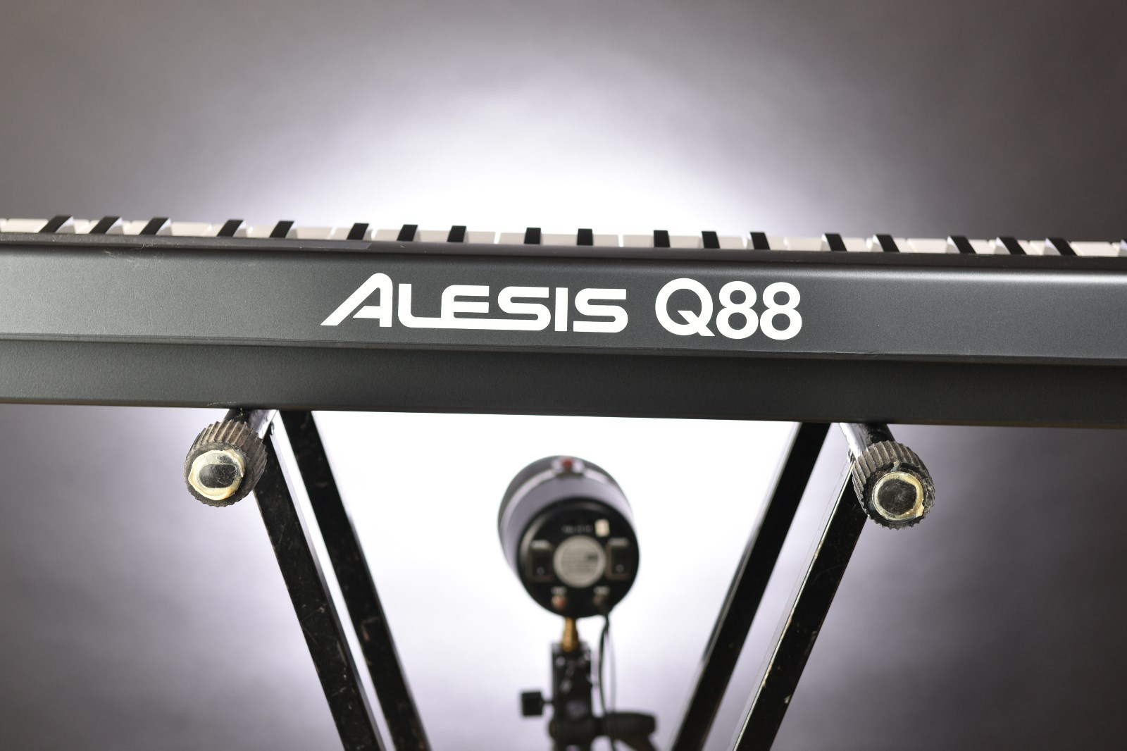 Alesis Q88 88-Key USB MIDI Keyboard Controller