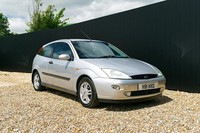 1999 Ford Focus 1.6 Zetec 3dr Auto HATCHBACK PETROL Automatic