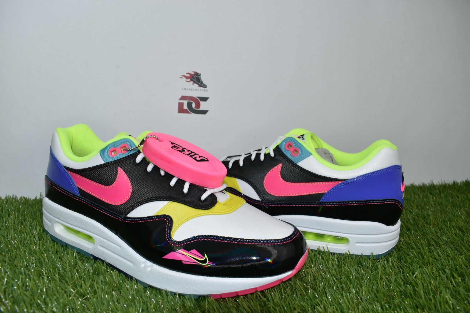 Nike Air Max 1 Men's Size 9.5 Black/Hyper Pink-Opti Yellow Nike Air Max 1 Men's Size 9.5 Black/Hyper Pink-Opti Yellow