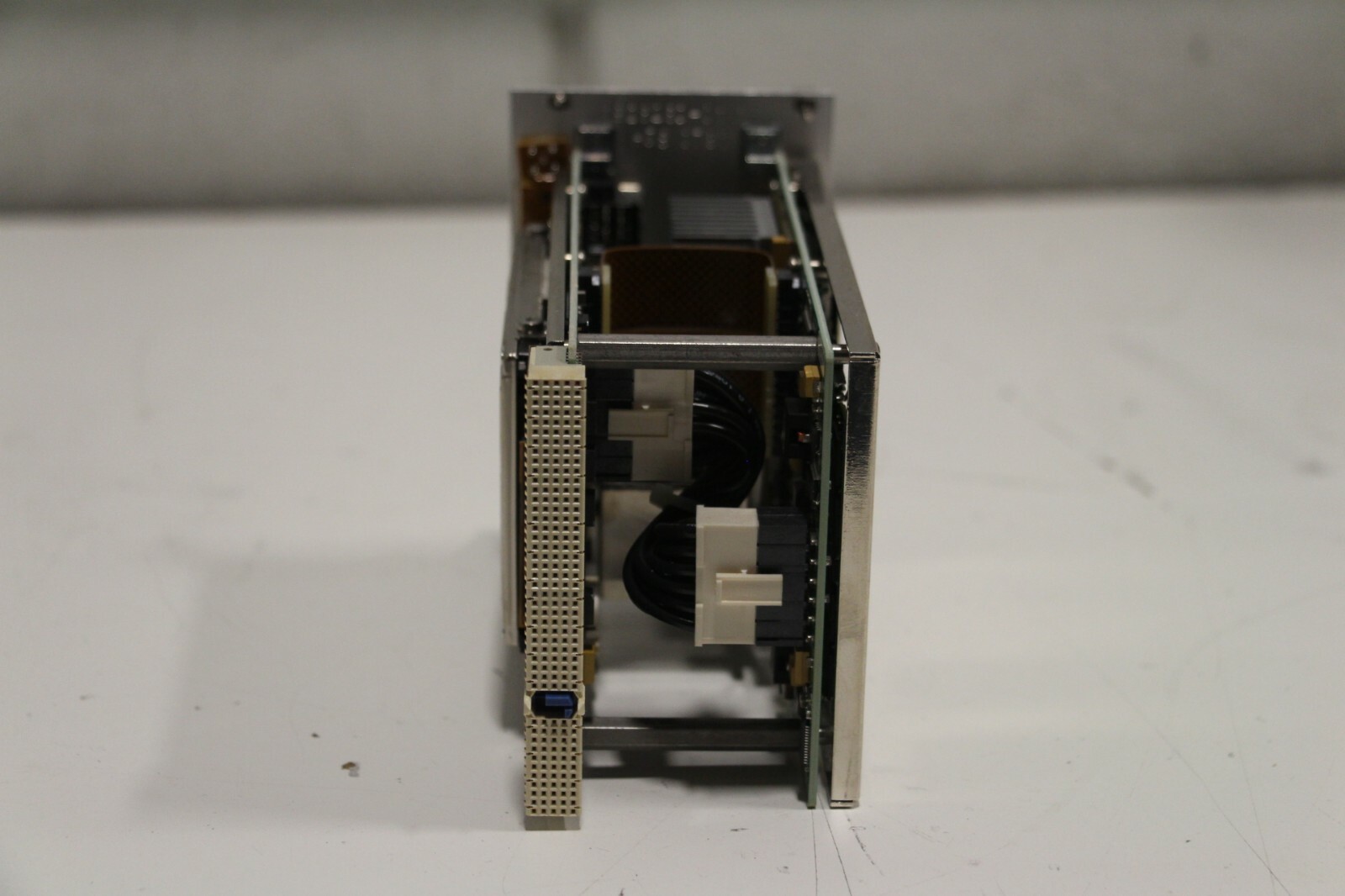 National Instruments,NI PXI-8106, 2.16 GHz Dual-Core PXI Embedded Controller