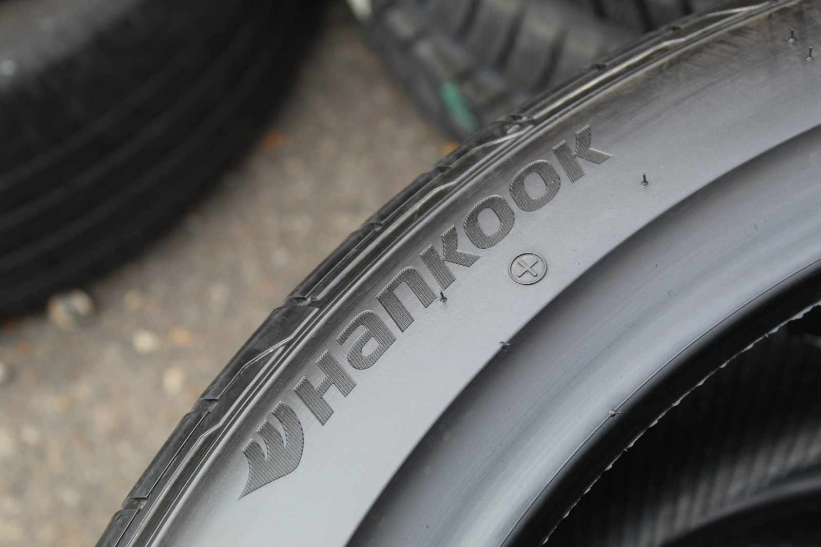 235 45 21 Hankook, Ventus S1, XL, EV, 104T, x1 Single 6.2mm (F1_tyres) FO L3888