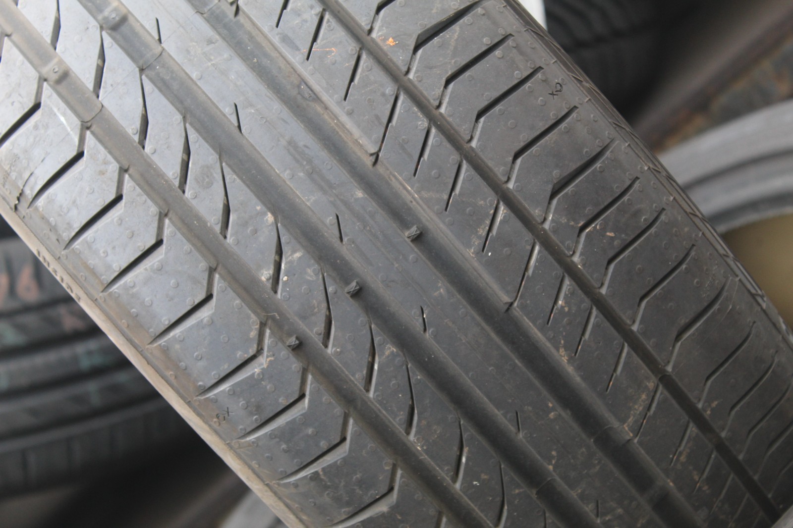 New 225 40 19 Continental, CSC 5P, MO, XL, 93Y, x1 Single Tyre (F1_tyres) L3922