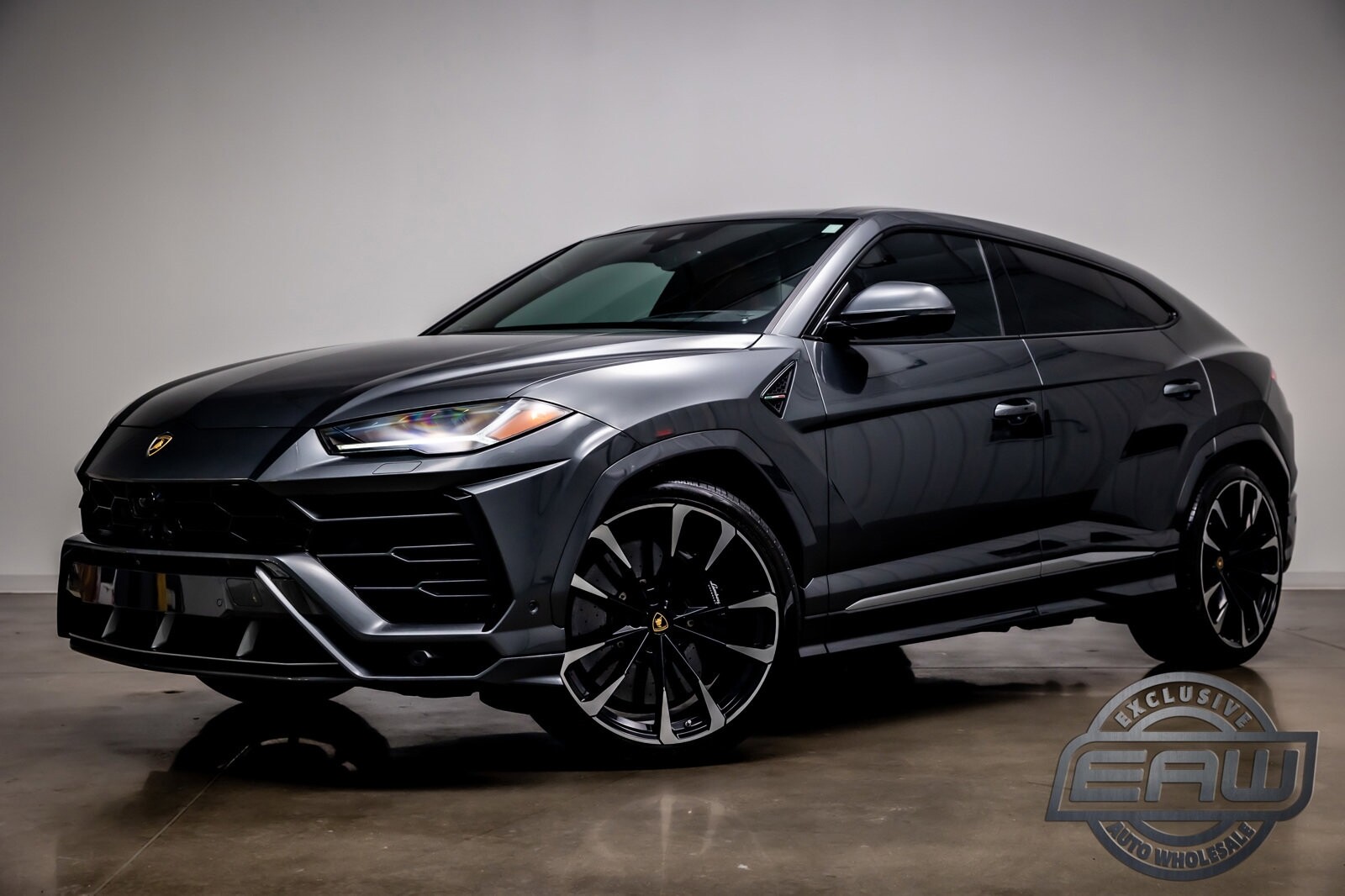 2019 Urus Awd 16801 Miles Gray Sport Utility Twin Turbo