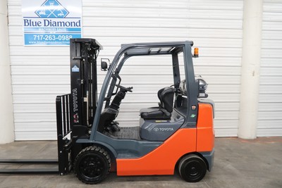 2016' Toyota 8FGCU25, 5,000# Cushion Tire Forklift, Triple, S/S, 2,110 Hours!!!