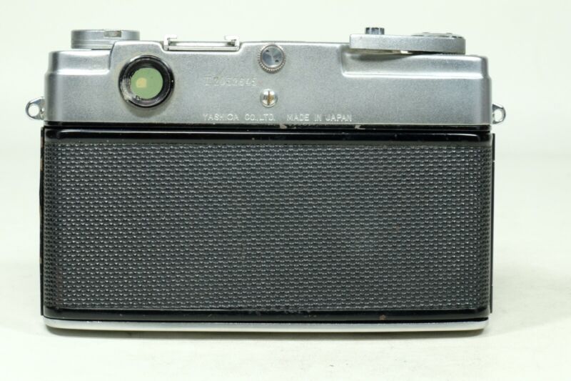 Yashica MII Camera with 4.5 cm f2.8 Yashinon!!!! | eBay Yashica MII Camera with 4.5 cm f2.8 Yashinon!!!! | eBay