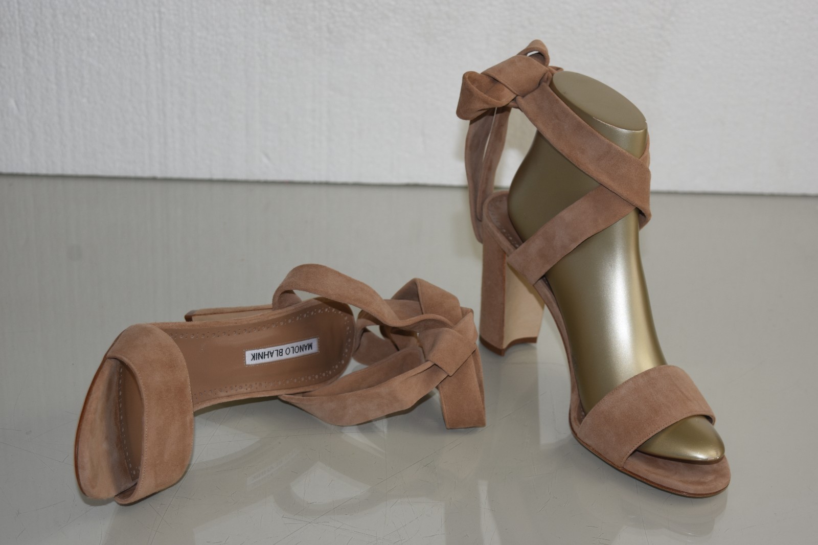 Pre-owned Manolo Blahnik $745  Tondalawrap 90 Sandals Suede Taupe Block Heel Shoes 40.5 In Beige