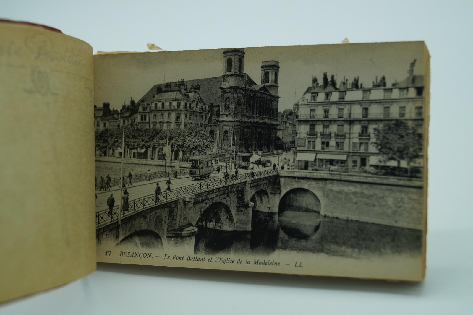 Besancon Book of 24 Unused French Postcards Photos
