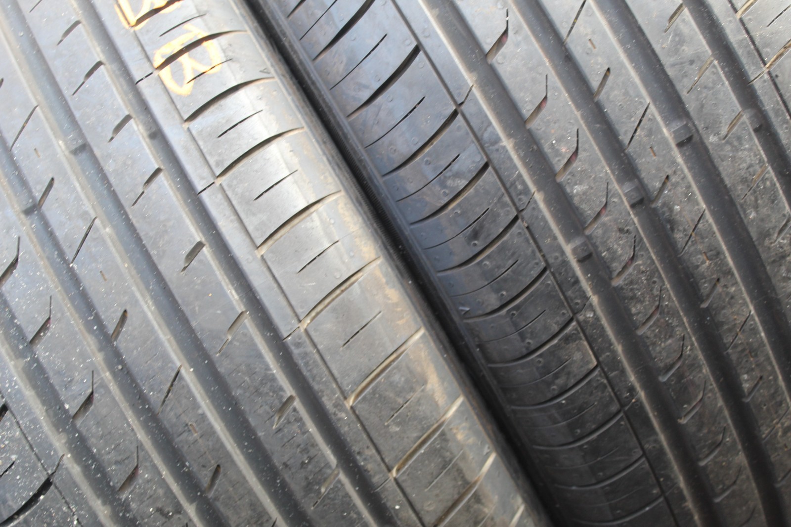 New 215 55 17 Nexen, NFera SU1, 94V, x1 Tyre (F1_tyres) L3883