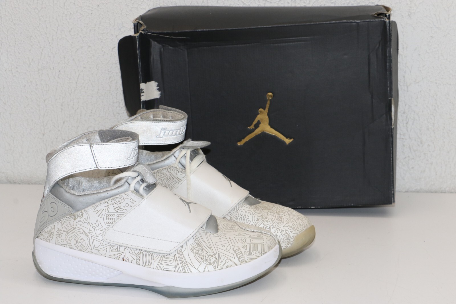 NIKE ジョーダン新品20cm Nike Air Jordan XX 20 Retro Laser 743991-100 Men's US 11 EU