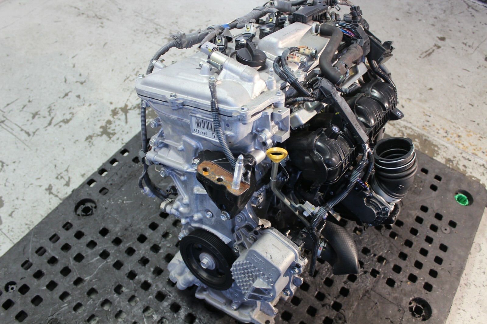 JDM TOYOTA PRIUS V 2010-2015 1.8L HYBRID ENGINE 2ZR-FXE JDM TOYOTA PRIUS V 2010-2015 1.8L HYBRID ENGINE 2ZR-FXE
