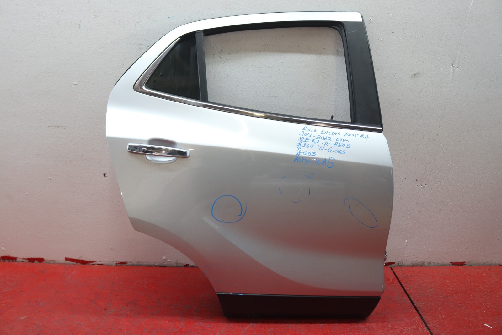 2013 2022 BUICK ENCORE RIGHT SIDE REAR DOOR OEM