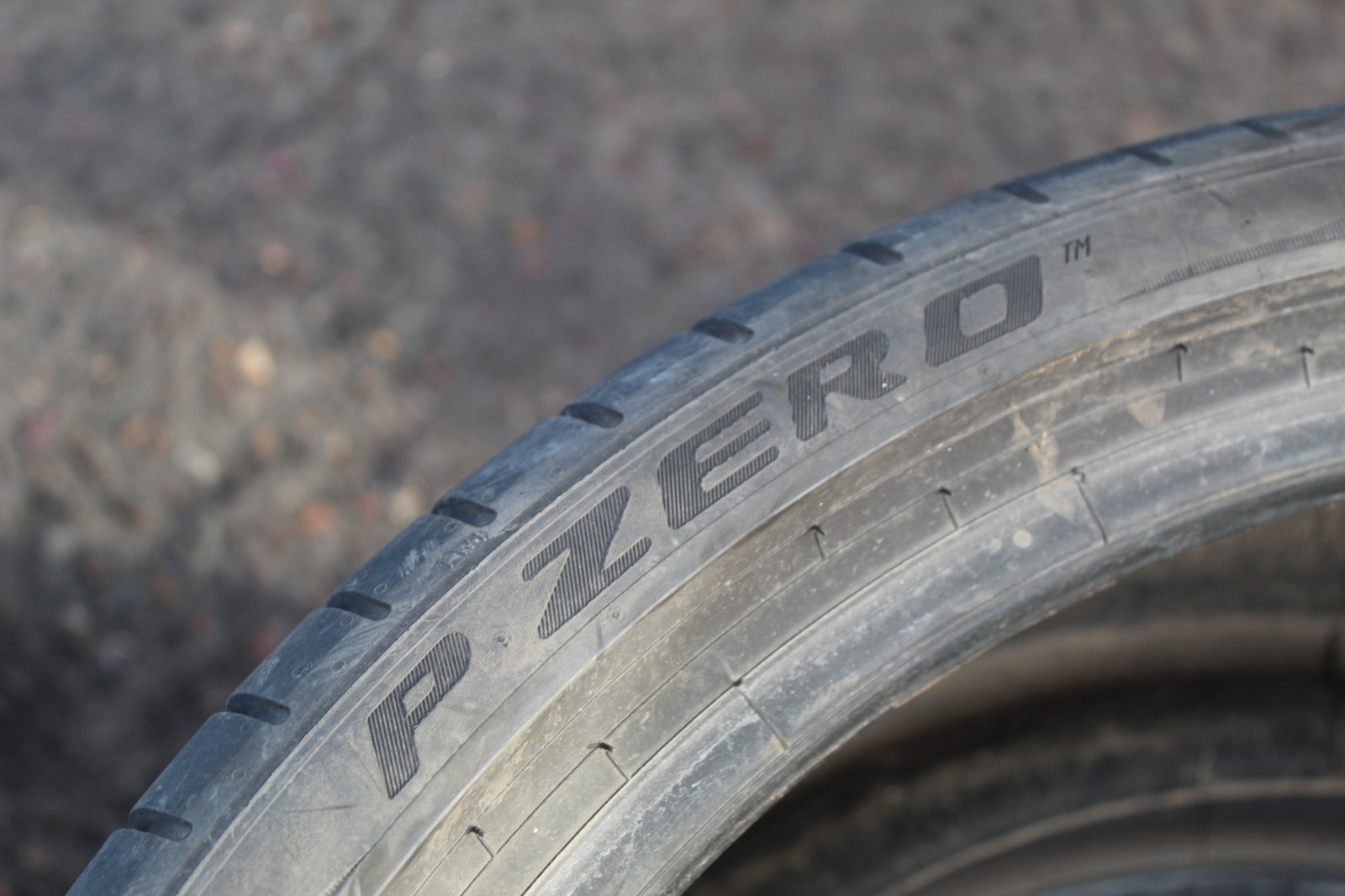 275 30 20 Pirelli, RunFlat, MOE, Star, 97Y, x2 A Pair 5.0mm (F1_tyres) L3881
