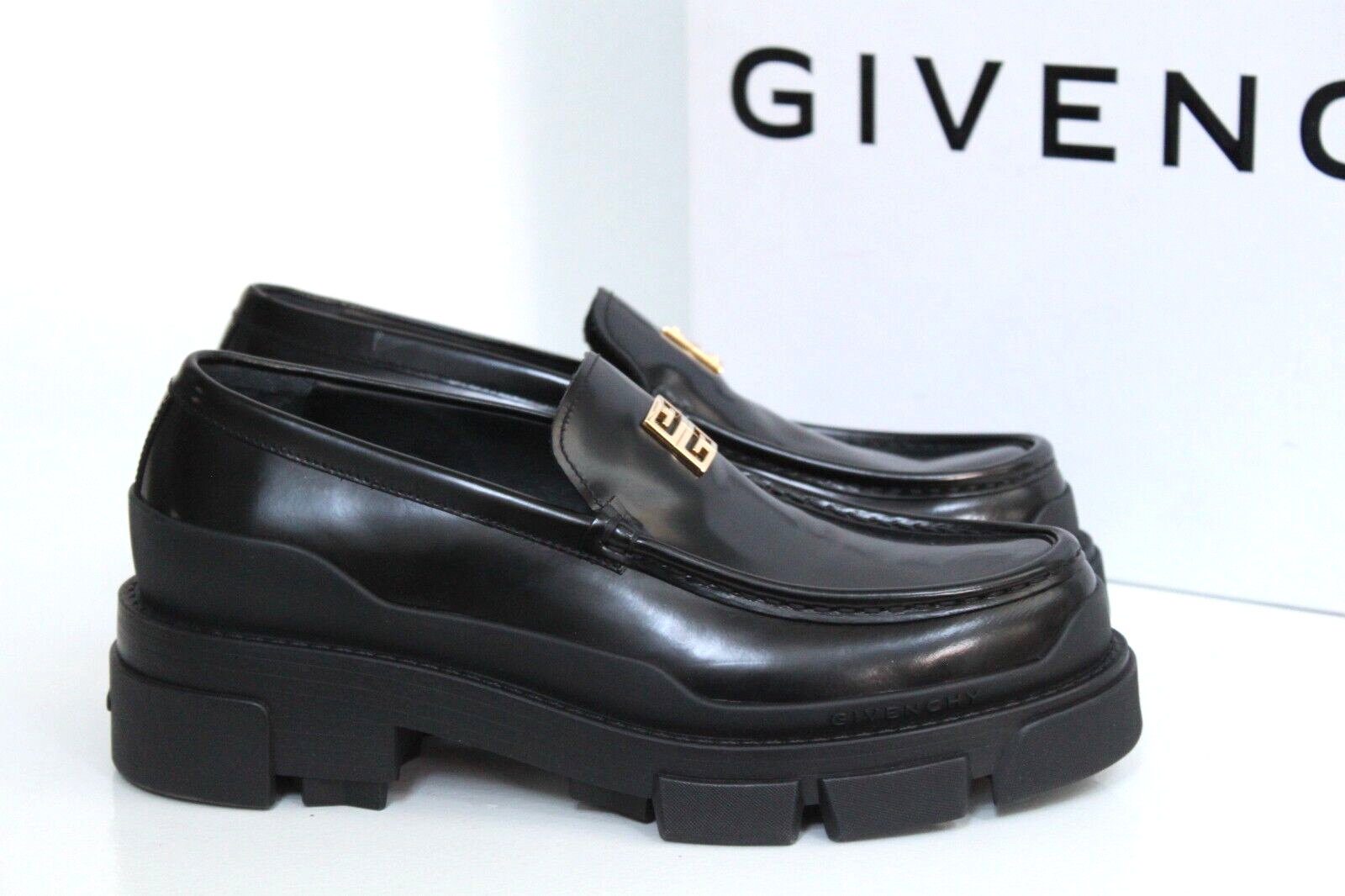 GIVENCHY TERRA LOAFERS ブラック 38 Givenchy | Terra black leather loafer | Savannahs
