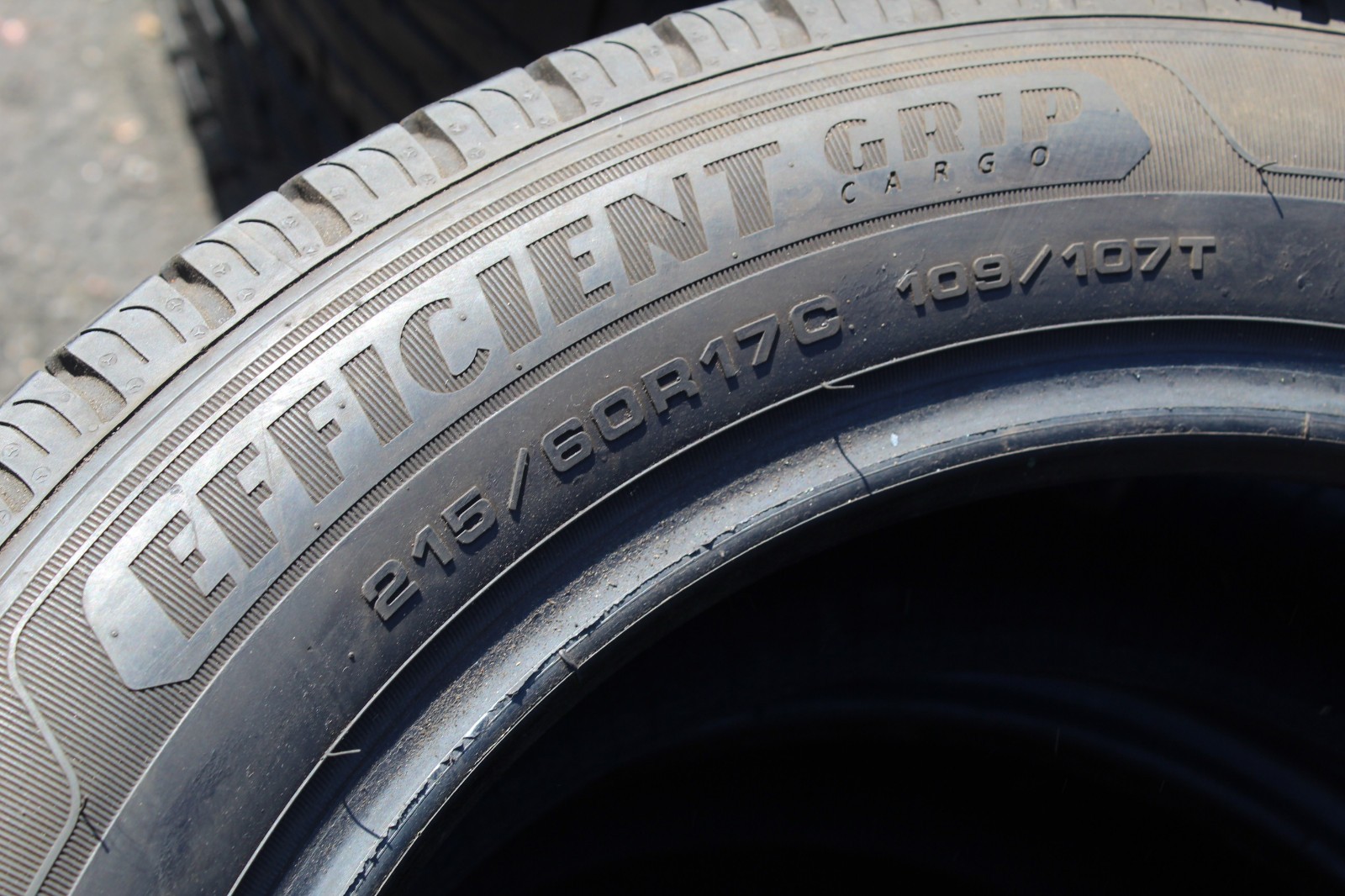 215 60 17C Goodyear, Efficient Grip, 109/107T x2 A Pair 8.0mm (F1_tyres) L3732