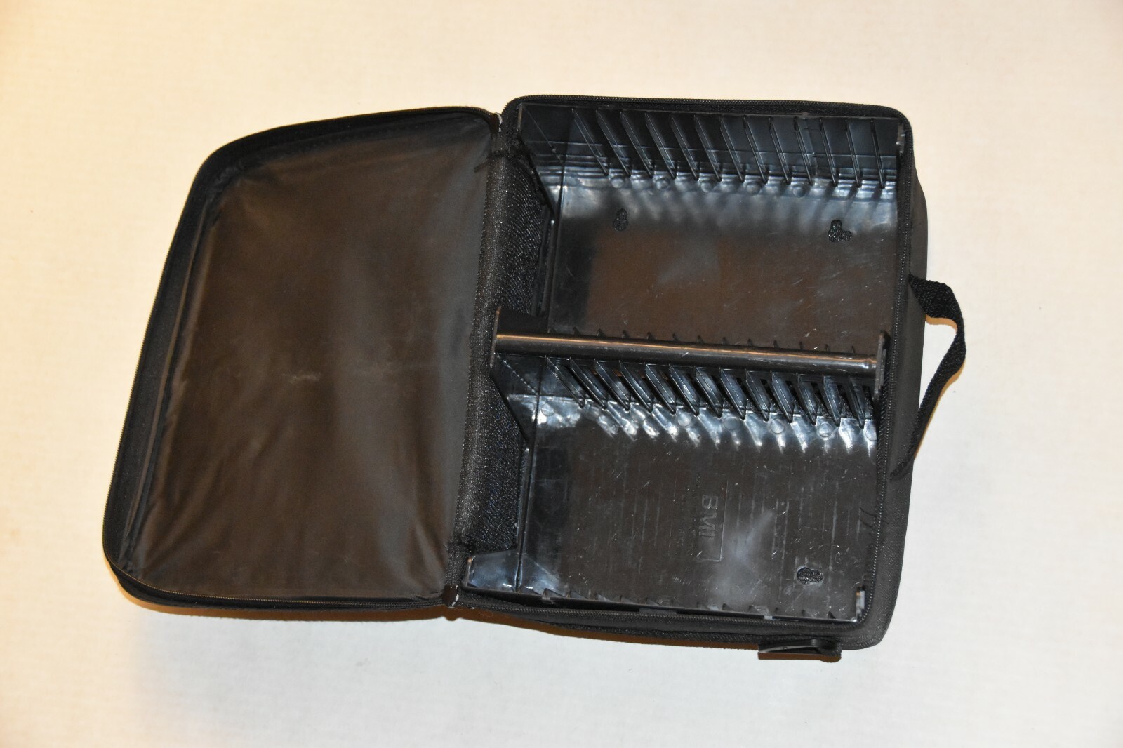 7 up soda CD Storage Carrying Brief Case It caseit for car travel