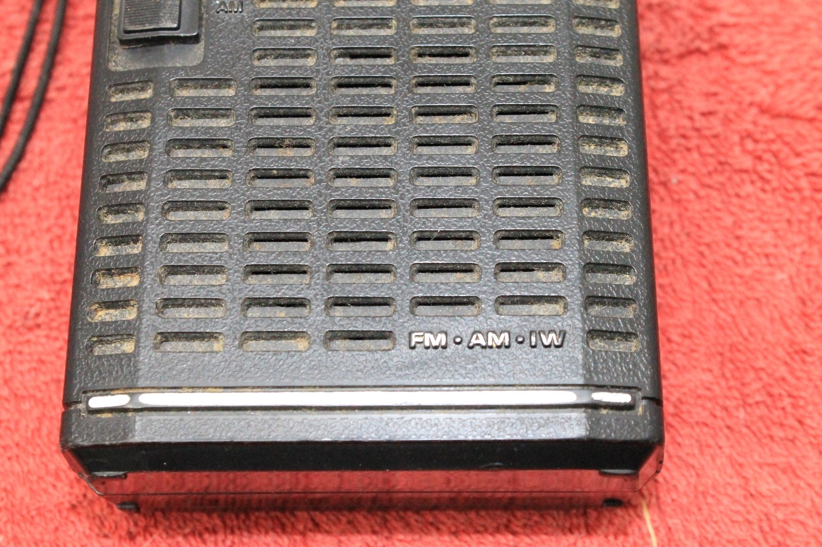 Vintage GE General Electric No. 7-2840B AM/FM Instant Weather Transistor Radio