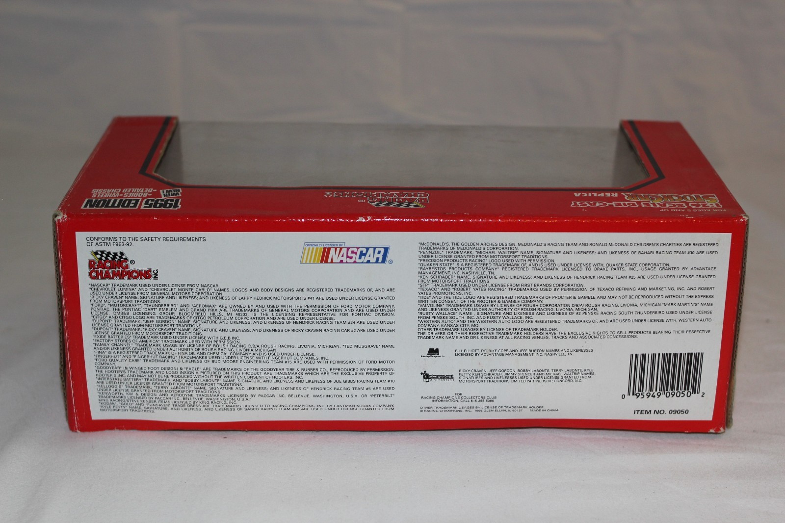 #26 Quaker State 1:24 Scale Die Cast Racing Champions 1995