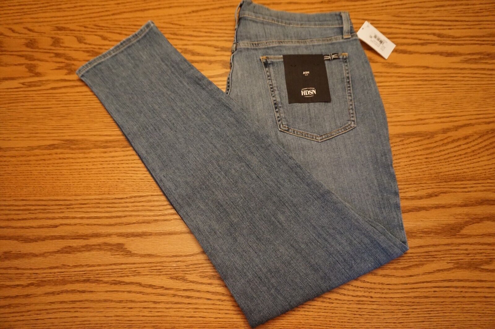 NWT MEN'S HUDSON JEANS Multiple Sizes ASH Slim Zip Fly NWT MEN'S HUDSON JEANS Multiple Sizes ASH Slim Zip Fly