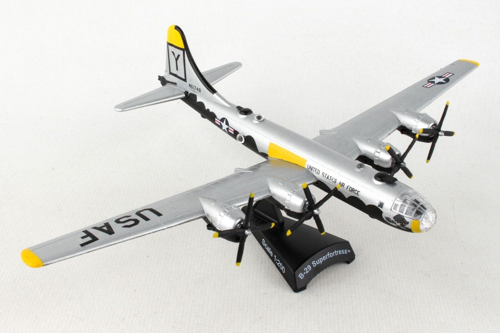 BOEING Bー29A SUPERFORTRESS 1/72スケール BoweModels: Academy 1/72 Boeing B-29A 